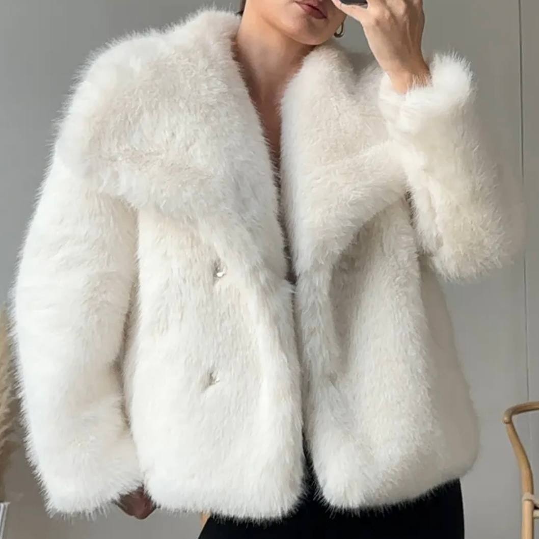 Eco Fur Coat “Nordic Snow”